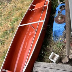 Berkeley Canoe No Leaks Floats Great