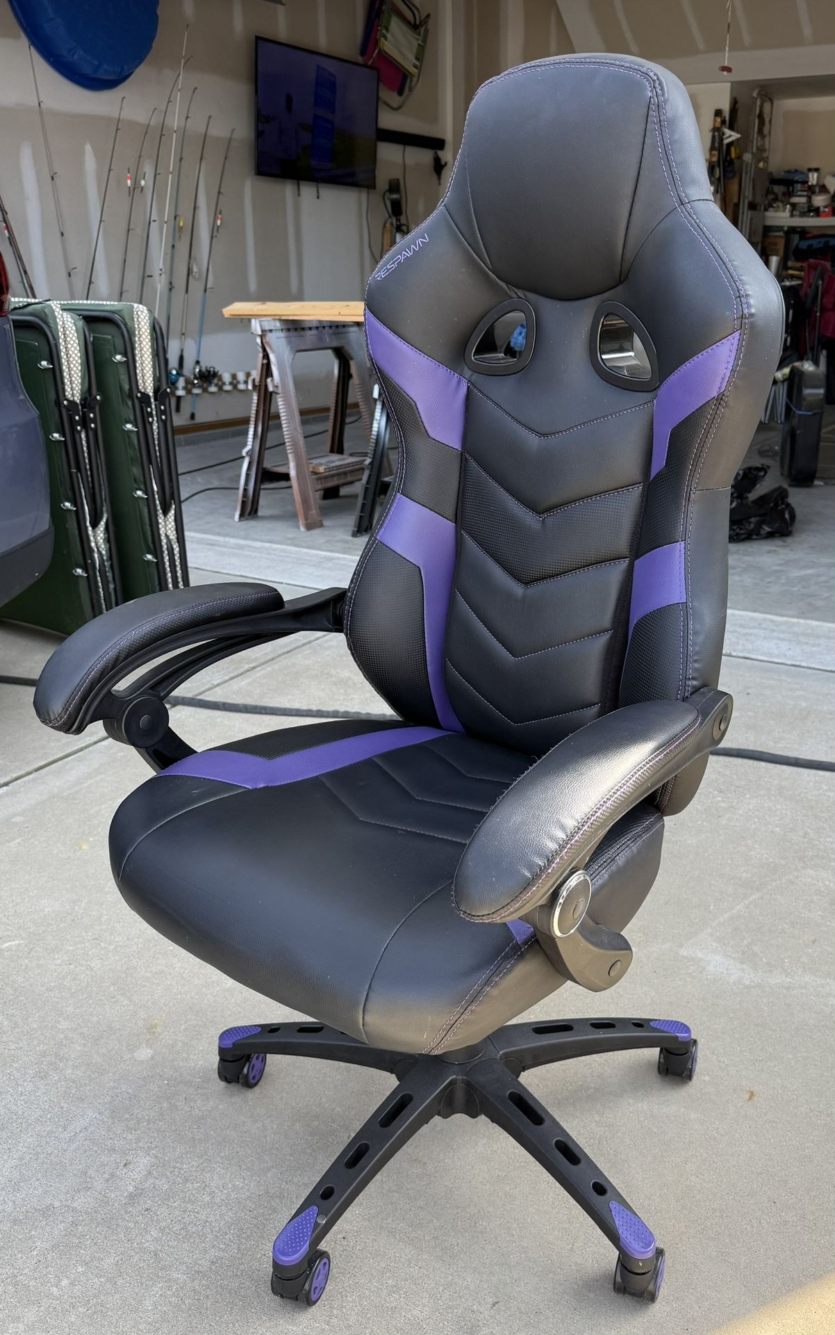 Gaming / Office Chair (Respawn)