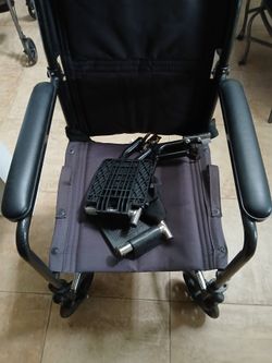 Child , Slim and light wheel chair