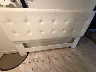 Bed head board
