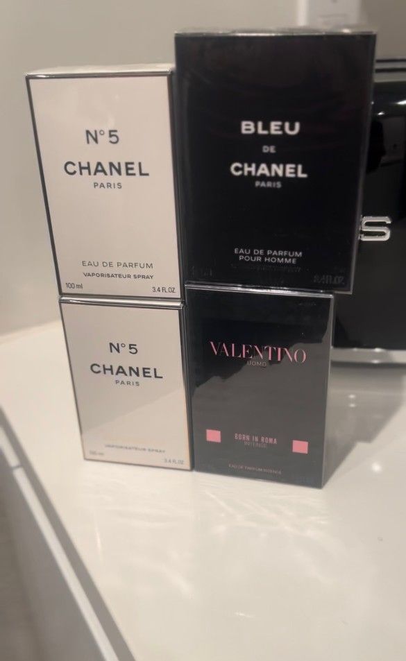 Perfumes 4 Pack $200