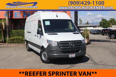 2022 Mercedes-Benz Sprinter 2500