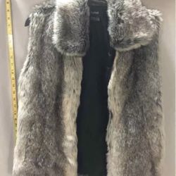 Surell Womens Gray Faux Fur Vest