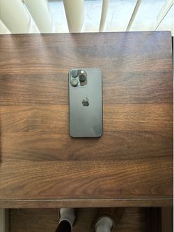 iphone 14 pro max (256gb) ~ unlocked to all carriers