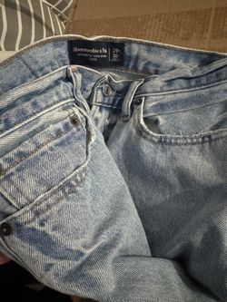 Abercrombie & Fitch Loose Fit jeans, size 29x30