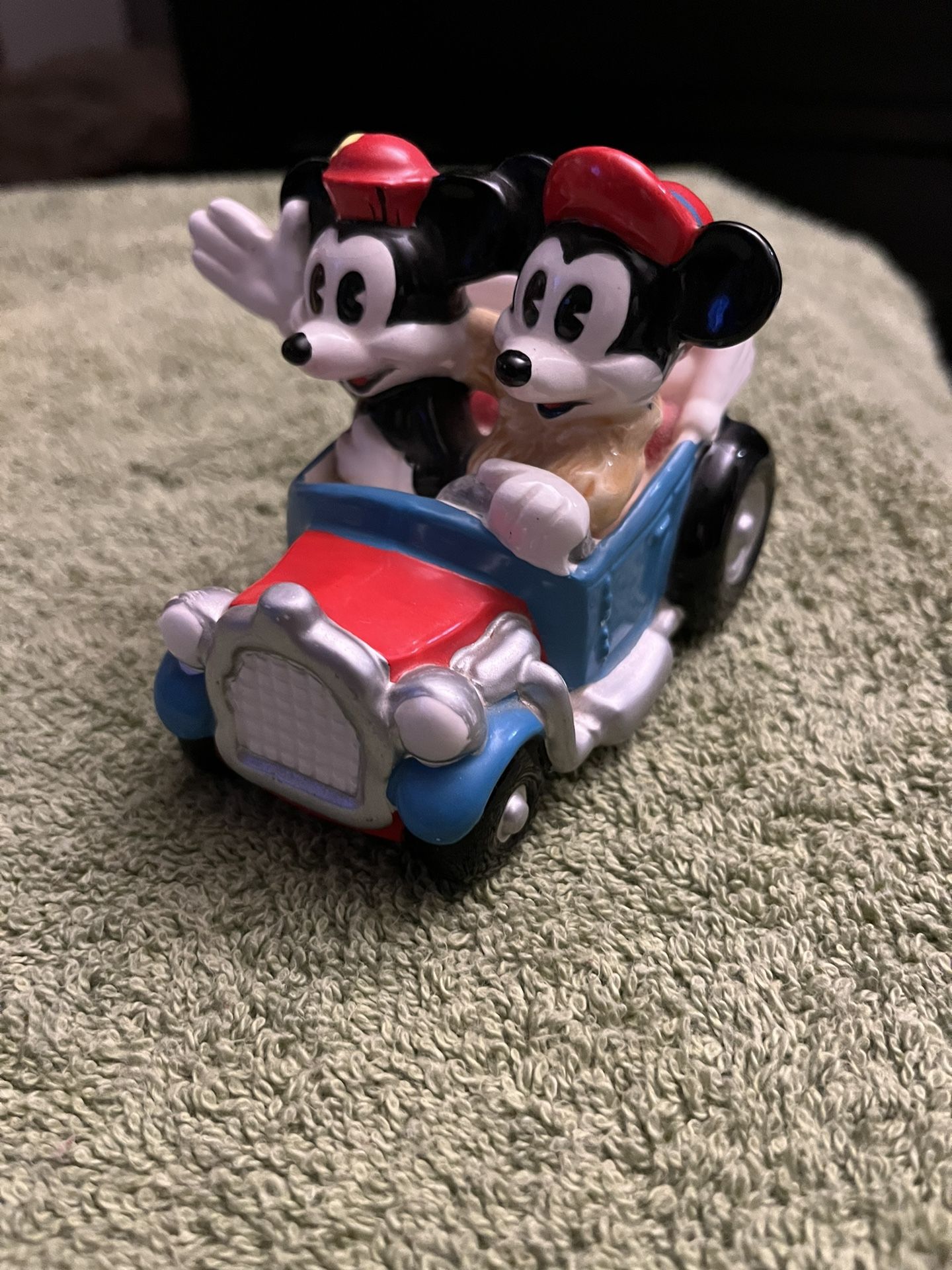 Mickey And Minnie Ceramic Car