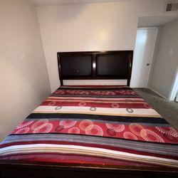 Bedroom Set Queen 