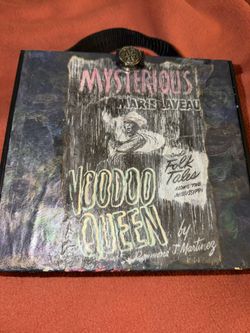 Box Purse Voodoo Queen Marie Laveau Very Cute