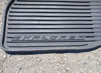$60 2011-2019 FORD EXPLORER OEM GENUINE ALL WEATHER RUBBER FLOOR MATS