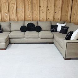 Gorgeous Sofa 