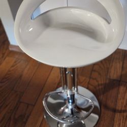 Bar Stool 