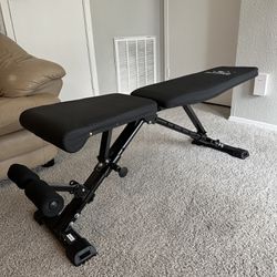 Adjustable Weight Training Bench