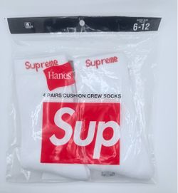 Supreme x Hanes Cushion Crew Socks 2-Pack
