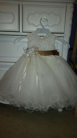 Beautiful lil girls dress for a special occasion