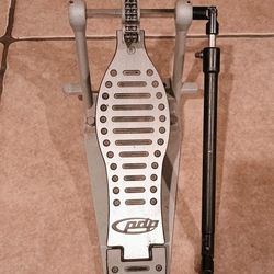 "Pacific Drum & Percussion" By DW/ Single/ (Bass Drum Pedal) (PDDP502)
