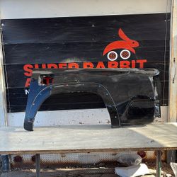 2016 Tacoma Bedside Driver OEM Short Bed 2023 