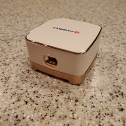 Amoowa portable mini projector