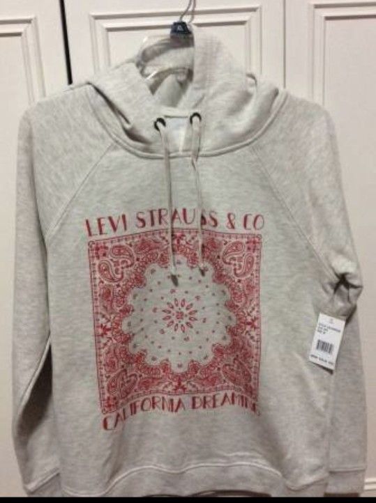 levi's Women's Hooded