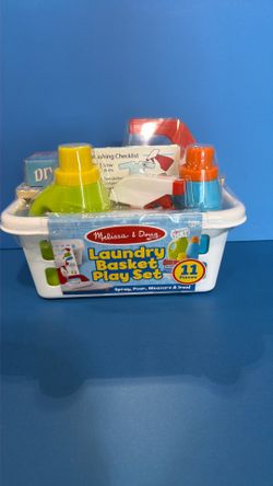 Melissa and Doug Laundry Basket Play Set