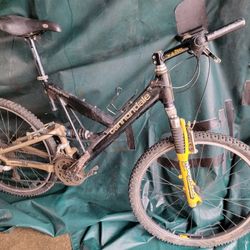 Cannondale Fullsuspension Mtn Bike
