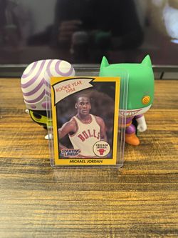 Michael Jordan near mint kenner rookie yellow boarder