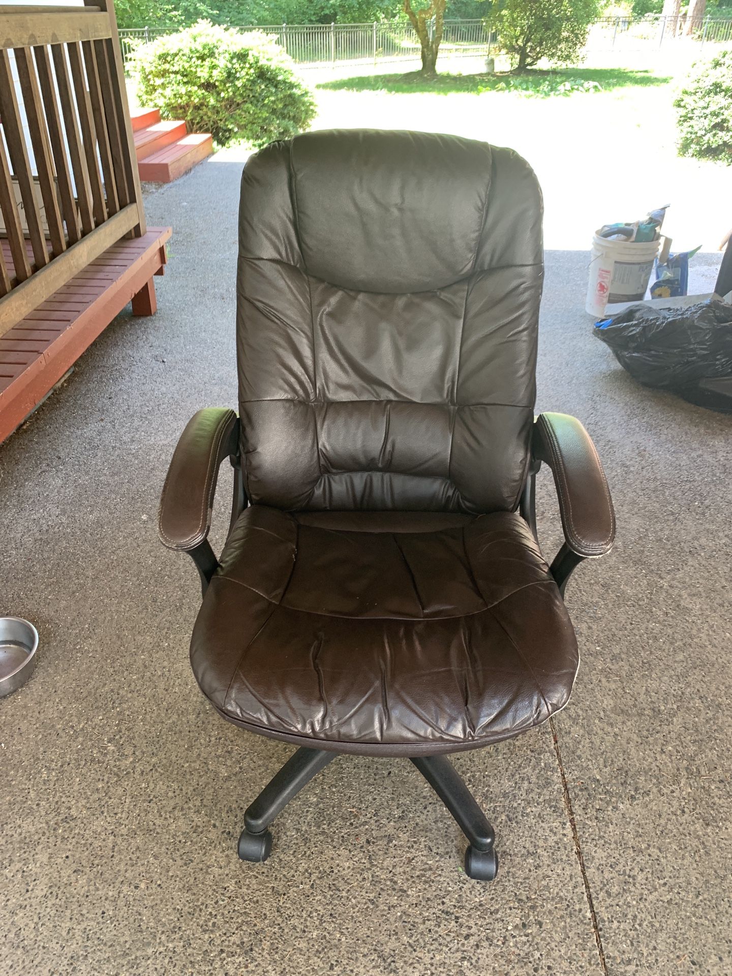 Premium Leather Office Chair Like New.