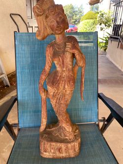 Teak Wood Asian woman sculpture Vtg