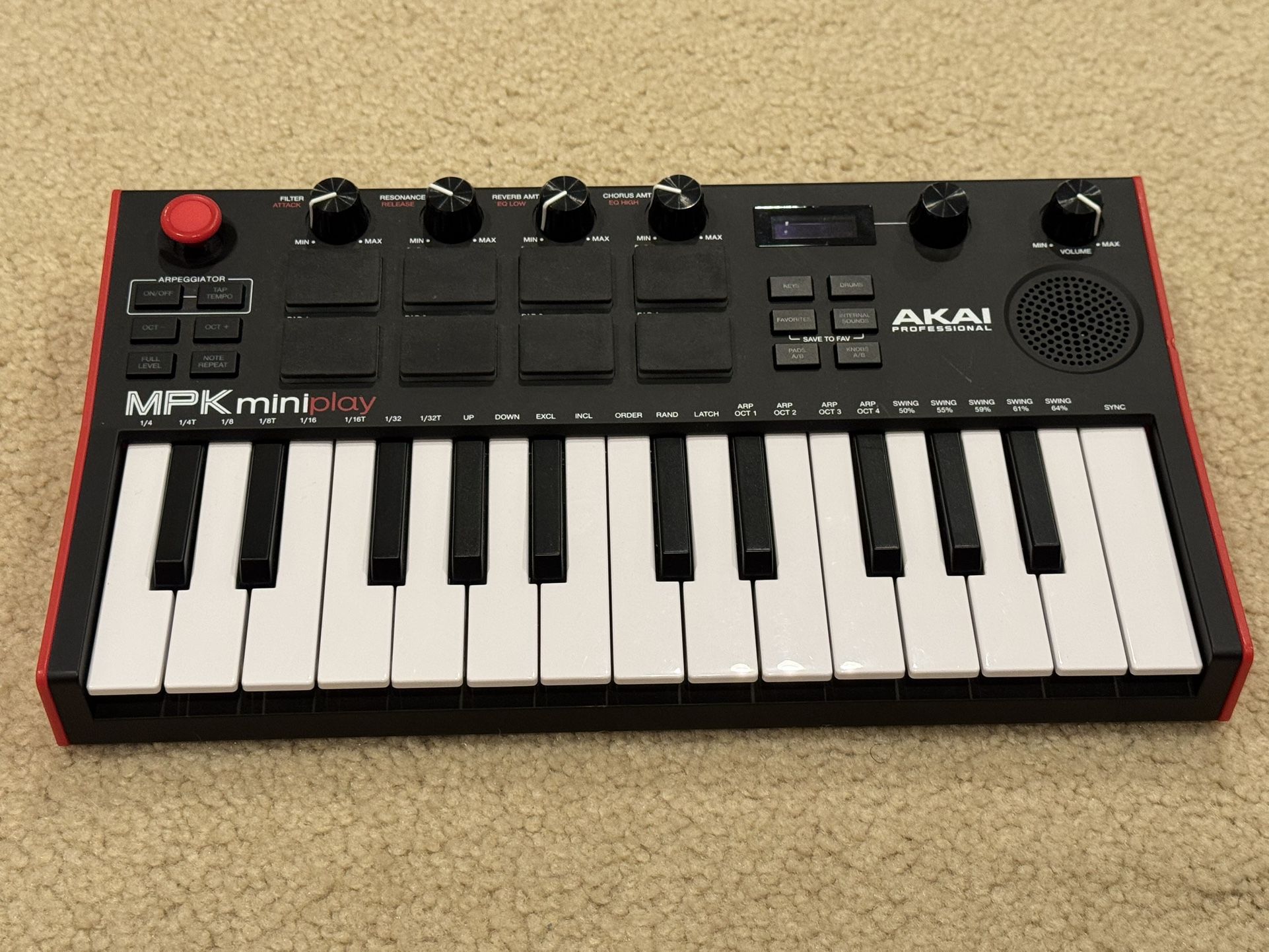 Akai MPK Mini Play