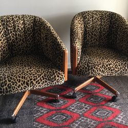 Vintage Swivel Chairs - Animal Cheetah Print