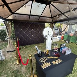 Fun Times Photo-Booths