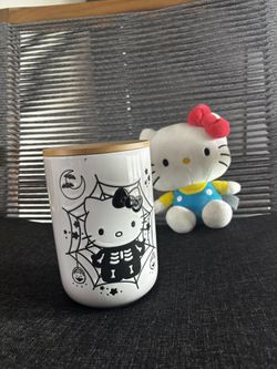 Hello Kitty Canister