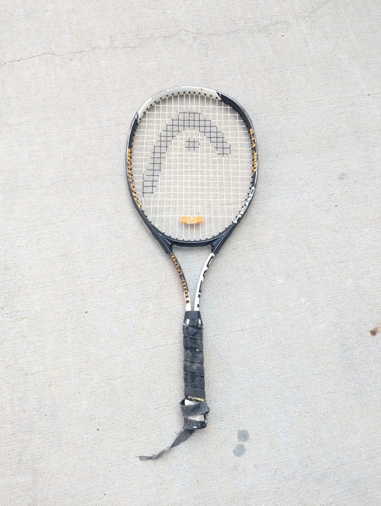 Head Tour Pro Tennis Racket Racquet 27" titanium string pattern 16/19 needs grip tape replaced
Be sure to see all the other tennis rackets I have li