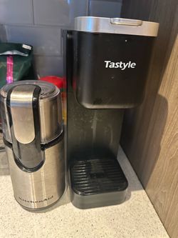 KitchenAid Coffee Grinder & Tastyle Single-Serve Coffee Maker Bundle