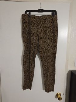 Leopard print leggings