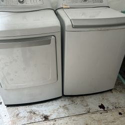 Kenmore Matching Washer And Dryer Set 