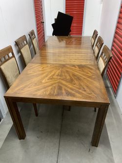 Dinning table