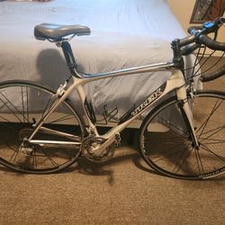 TREK MADONE 5.1.....(52 CM)