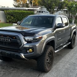 2017 Toyota Tacoma TRD Off-road