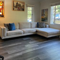 Living Spaces Aquarius II Light Grey 2 Piece Sectional With Chaise