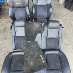 chrysler  300 set 8 seats 