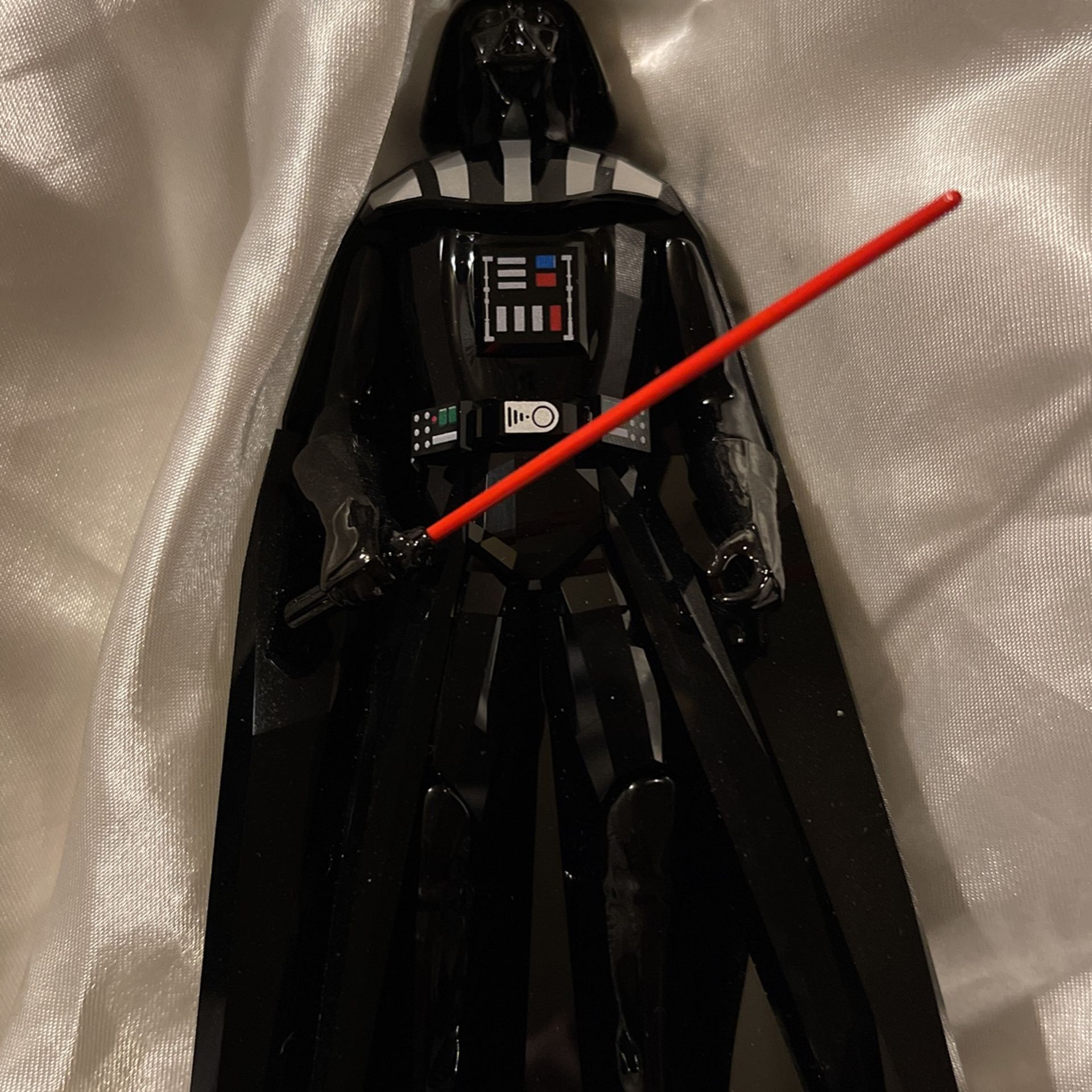  SWAROVSKI Crystal Star Wars Darth Vader : Toys & Games