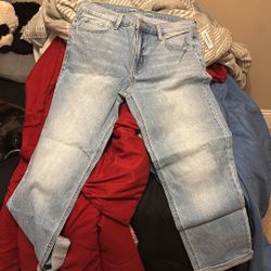 Women’s Jeans 