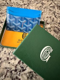 Blue wallet cardholder