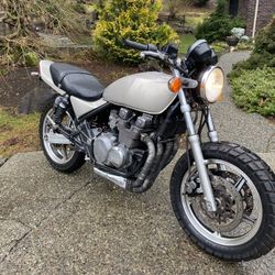 Kawasaki ZEPHYR