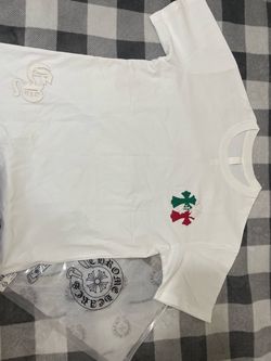 Chrome heart Shirt size Small brand new with bag