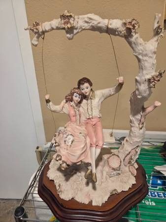 GUIDO CORTESE - CAPODIMONTE Very Large Figurine BOY & GIRL ON A SWING