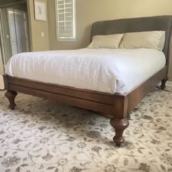 Elegant Sleigh Bed