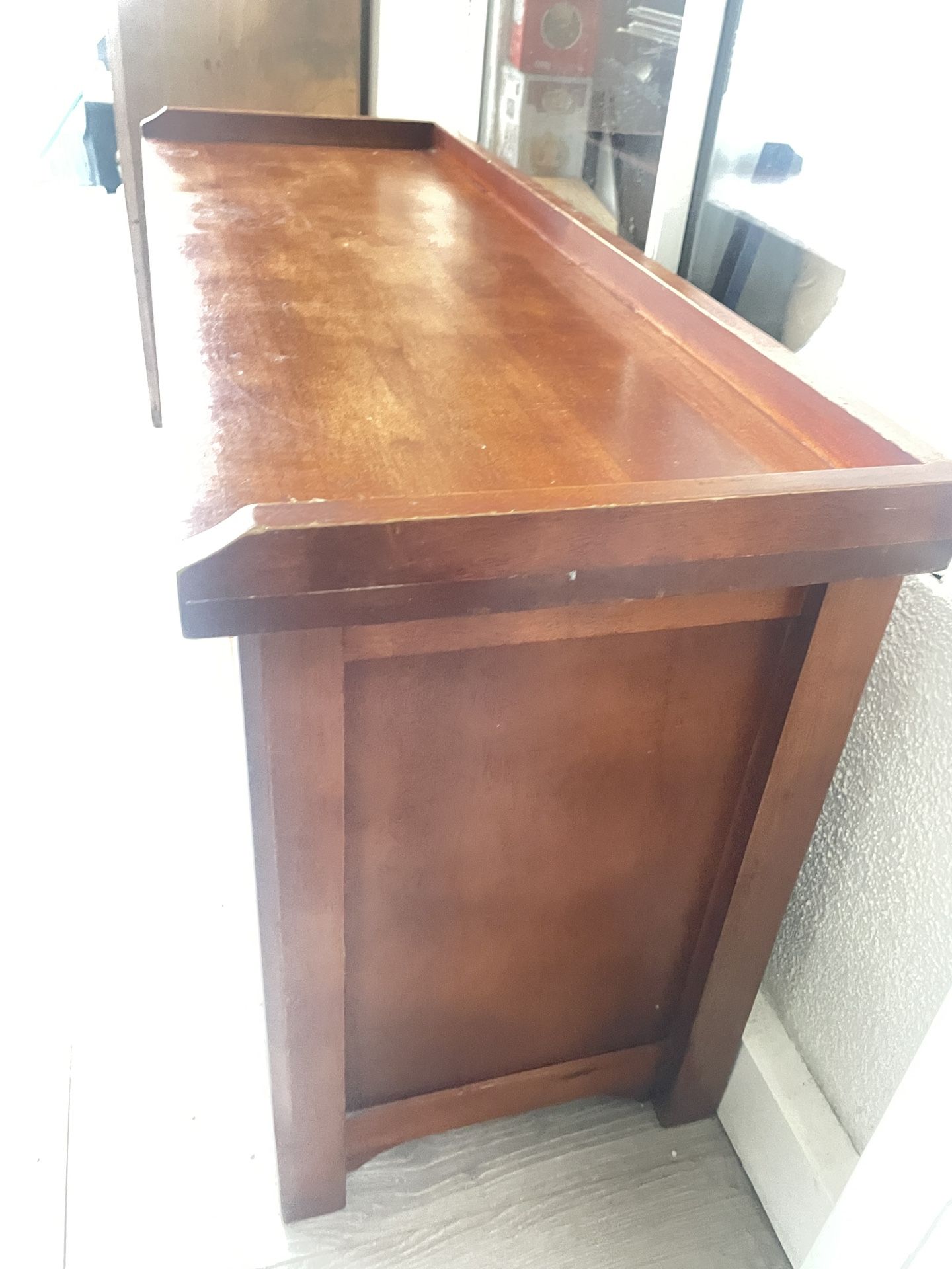 Bench (2)