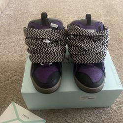 lanvin curb