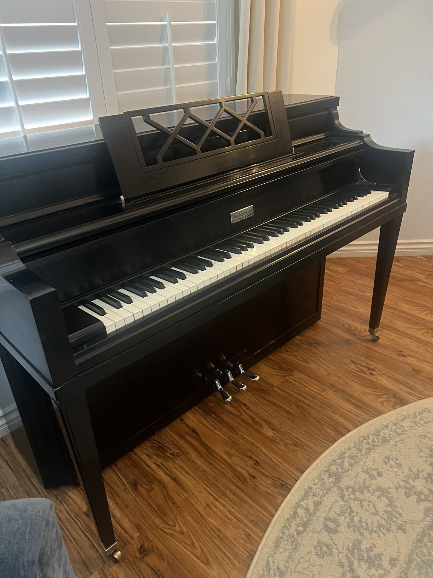 WM Knabe & Co. Piano